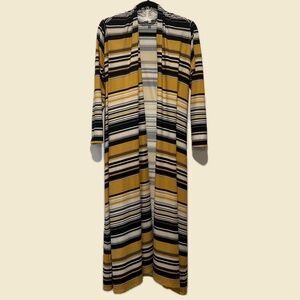 Jennafer Grace Yellow & Black Duster